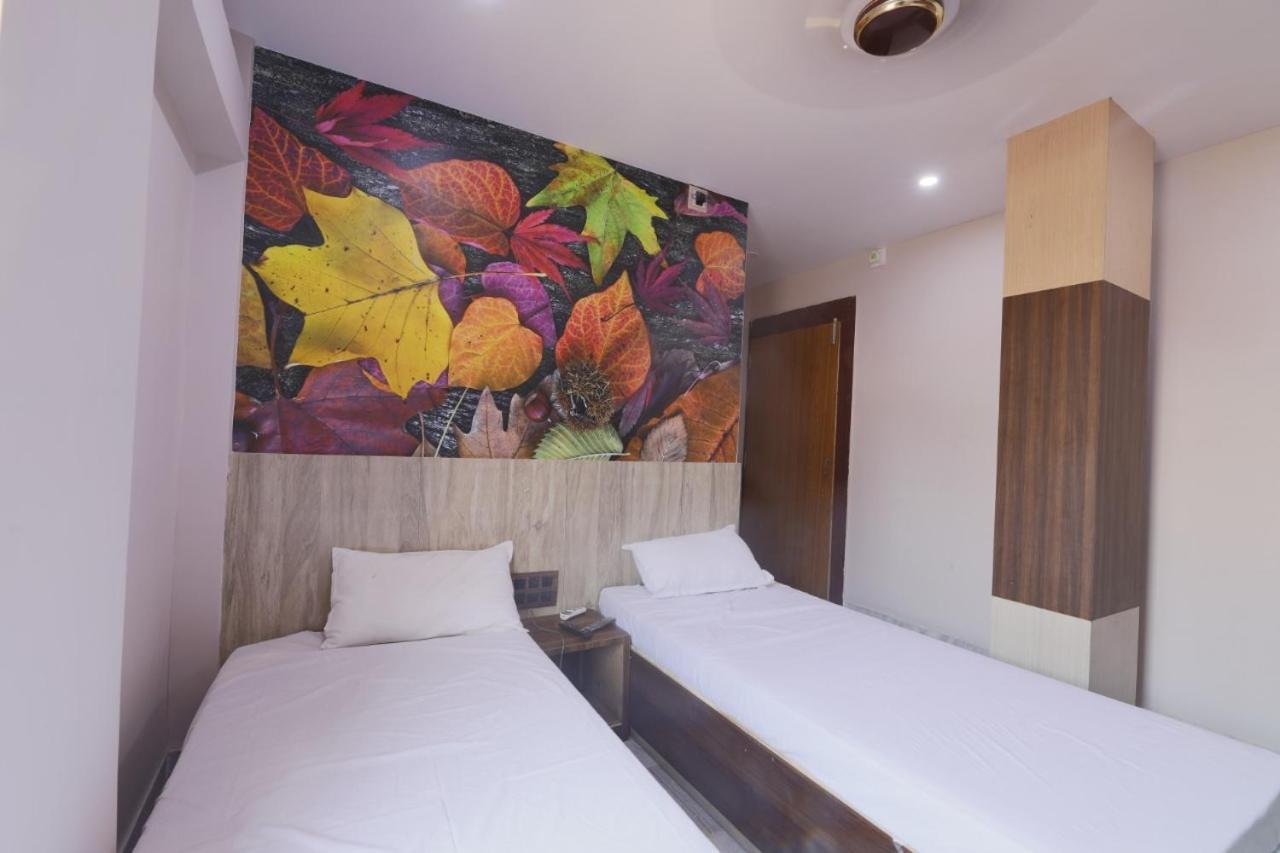 Hotel Nirmalya Brahmapur Екстериор снимка